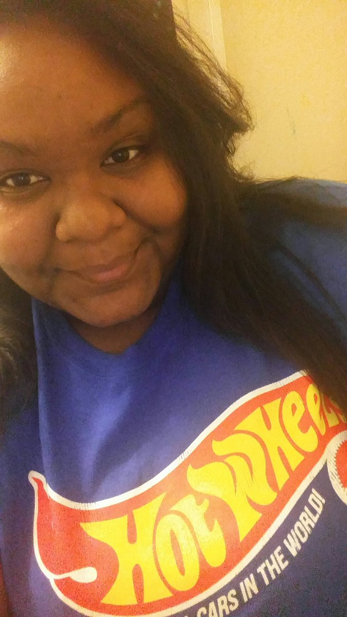 Lakergrrrl's tweet photo. #FireSelfieFriday #HotWheelsEdition https://t.co/PAVFadALHl