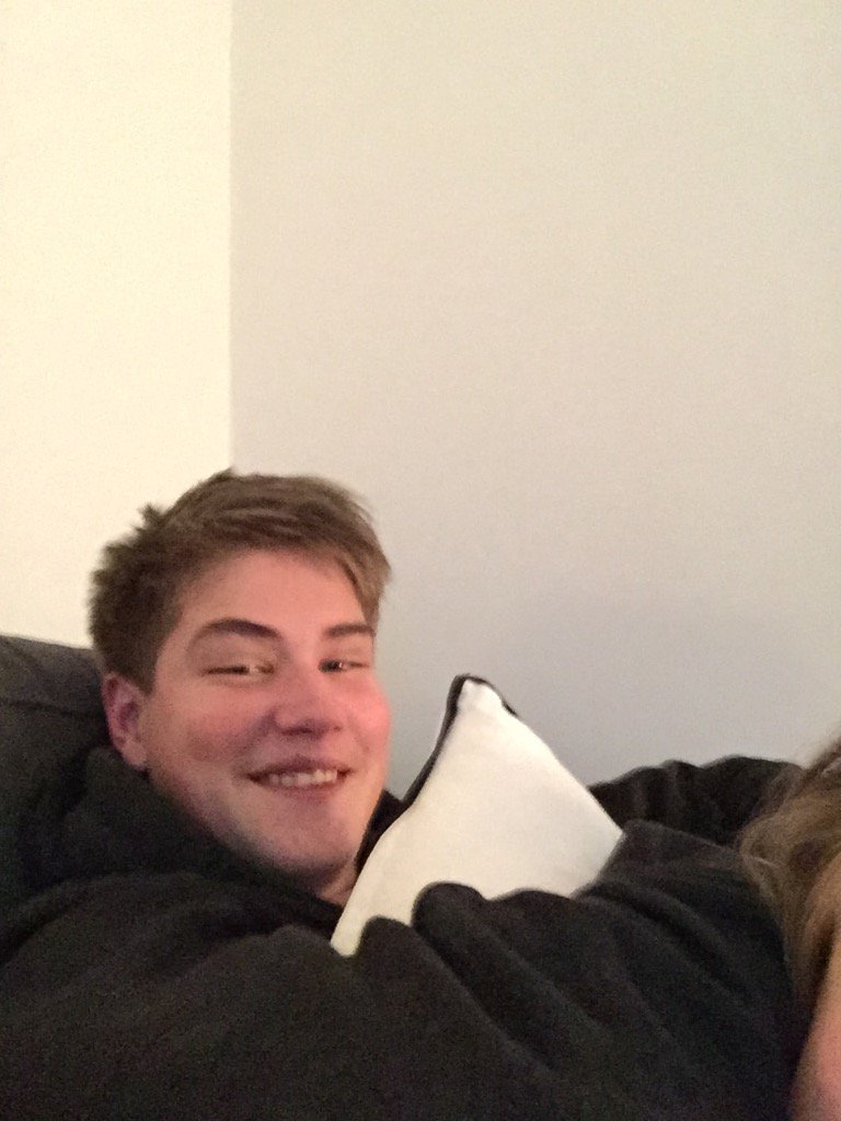 Stort grattis på din dag <a href="/Dannetordby/">Daniel Tordby</a> 😘😘❤️