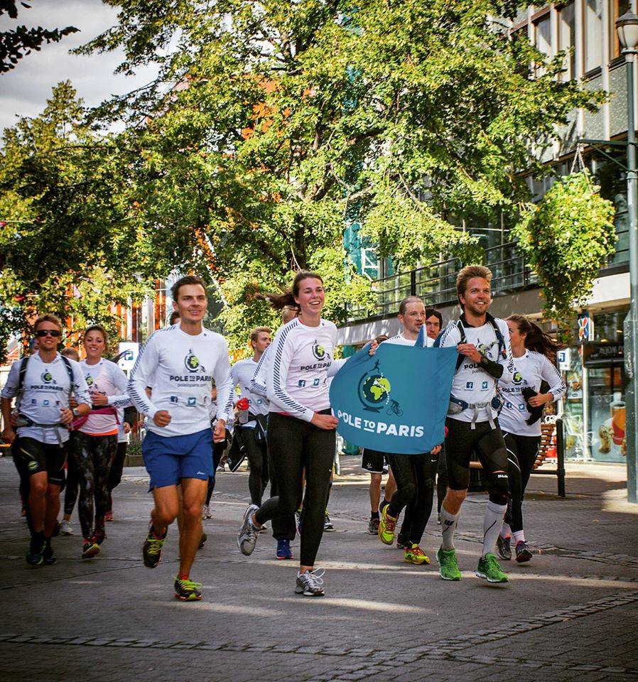 poletoparis's tweet photo. Nov 8th @ErlendMK and the #NorthernRun will be at @Cambridge_Uni. Stop by if you're around! https://t.co/lysYEgBc9v https://t.co/BYDCx2yWtL