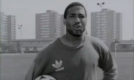 Happy 52nd birthday to England and Liverpool favourite John Barnes. Oh, and he could rap too! 