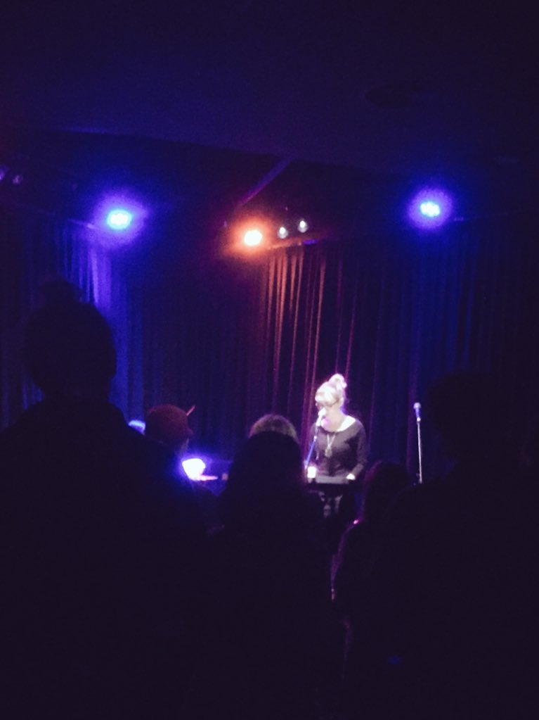 crayonfields's tweet image. Abigail And Daisy killing us softly at Newtown Social Club with a Nancy Sin cover. Angie slaying next! #sugartown