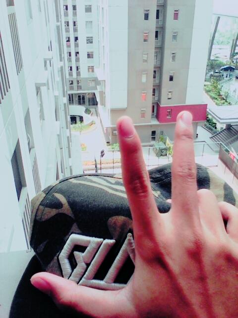 Aaindraaa's tweet photo. Mendung doang ga ujan 😑 https://t.co/9qhsVQeRRW
