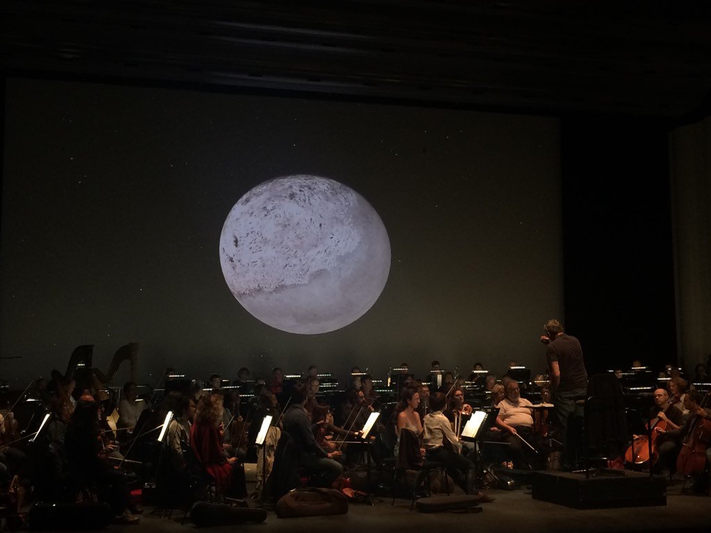 vchevalier's tweet photo. @OONMLR #MusiquesCosmiques sous la direction de Michael Schønwandt, 7nov à Alès @LeCratere 8nov à #OperaBerlioz https://t.co/lLIW5DQ7rf