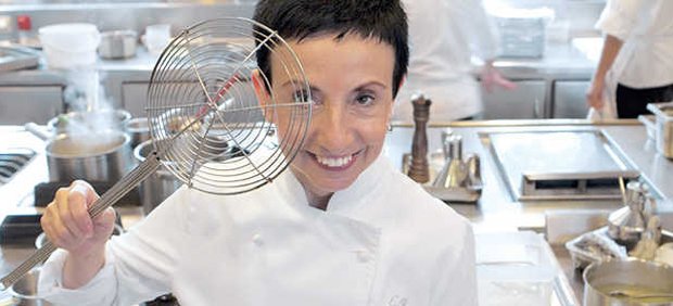 ConsuladoEspMel's tweet image. #CarmeRuscalleda, the woman with the most number of #Michelin stars in the world (5, 3 restaurants, 1 in #Tokyo)