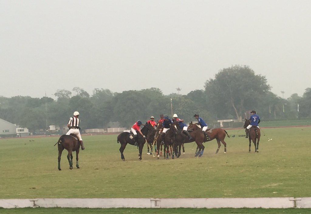 APOLOLIFE's tweet photo. #polilife watching @JindalPanther #sonapolo play the Baroda cup final https://t.co/XKudcF6qhz