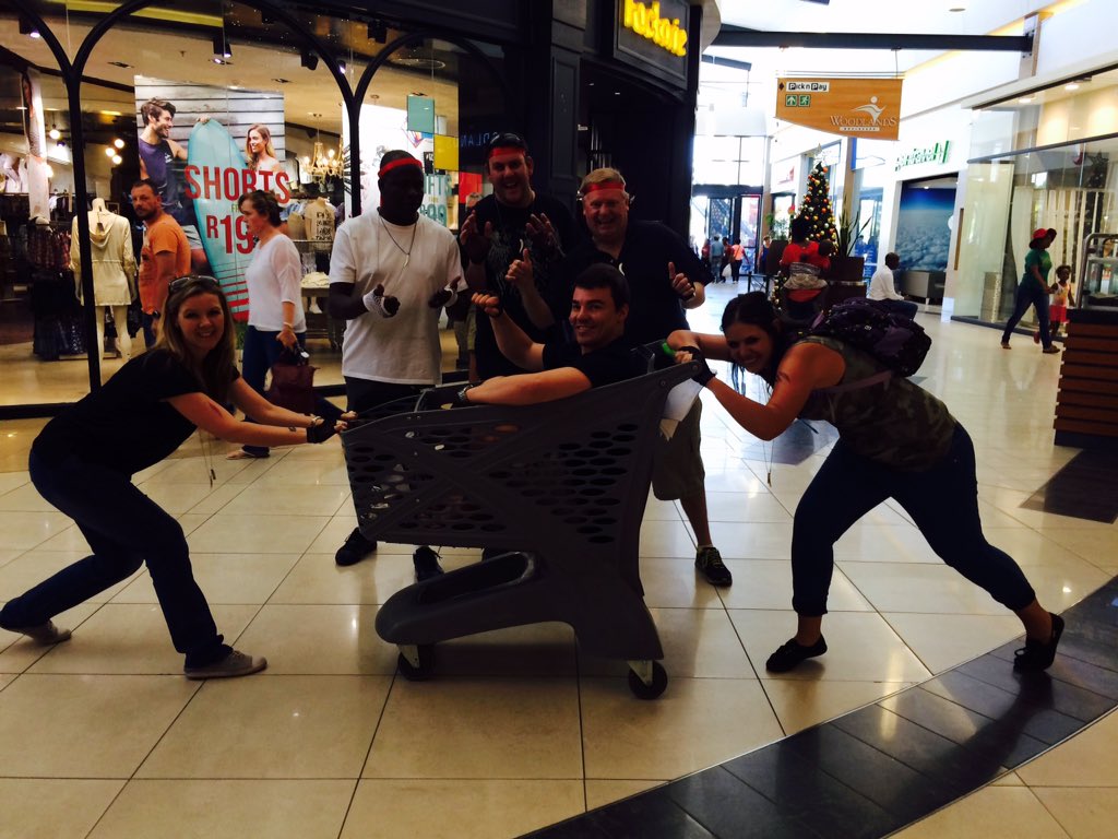 girls_fish's tweet photo. @BFSfoodservice #bfspta #bloodsweatandsteak #bfsroar https://t.co/I1b7oP8E0P