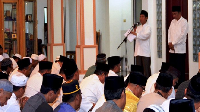 banjarmasinpost's tweet photo. Bupati Batola Janji Genjot Pembangunan Infrastruktur
---> https://t.co/R6ELoEmpZ1 https://t.co/YzZqVbkSJn