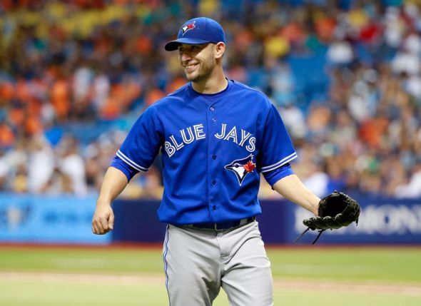 BluejayJulia's tweet image. Another year in the Estradasphere? Yes please! #BlueJays #MarcoEstrada #qualifyingoffer