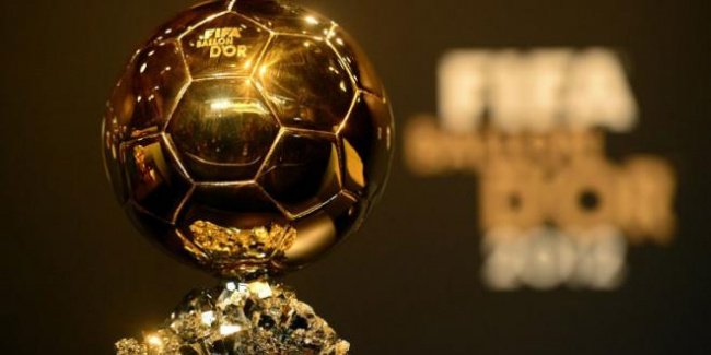 sportsru's tweet image. Каждый футболист мечтает о «Золотом мяче». Халк - не исключение. 
sports.ru/football/10344…