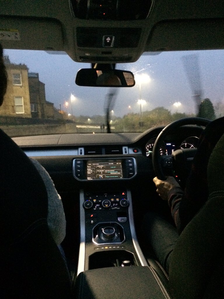 We are on our way to London, have a safe journey everyone #WallofWhite