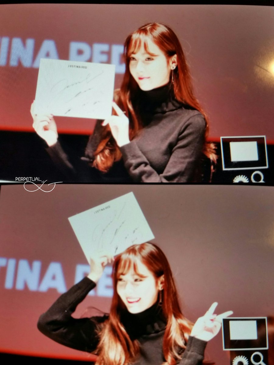 [PIC][07-11-2015]Jessica tham dự buổi Fansign cho dòng mỹ phẩm "J.ESTINA RED" tại "Myeongdong Lotte Cinema" vào chiều nay - Page 4 CTMVNG0UEAA3gVm