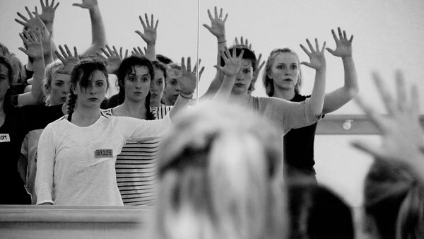 AkramKhanLive's tweet photo. Some reading for the weekend: here's our November news! > https://t.co/Sv9JYkCib0 https://t.co/2eH0upNF45