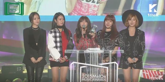 1theK's tweet photo. [#LiveOnAir] Congrats! #2015MelOnMusicAwards Top 10 Artists: #Apink #에이핑크(@Apink_2011)! #멜론뮤직어워드 #MMA https://t.co/8WNMVUtQw0