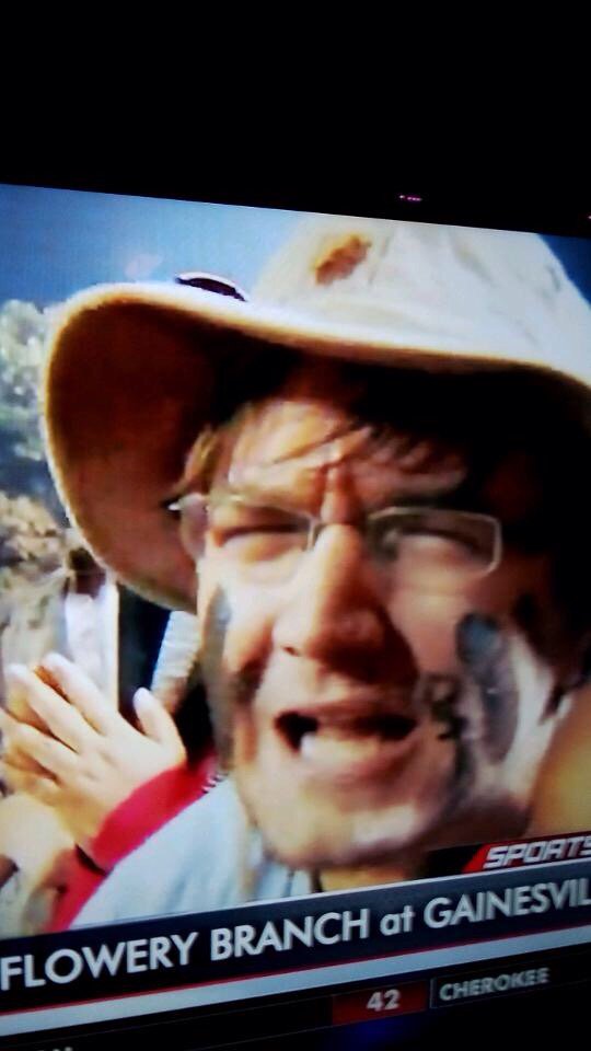 lizardtissue's tweet photo. I know a celebrity. Remember me @ the top https://t.co/1FR6LFOxSN