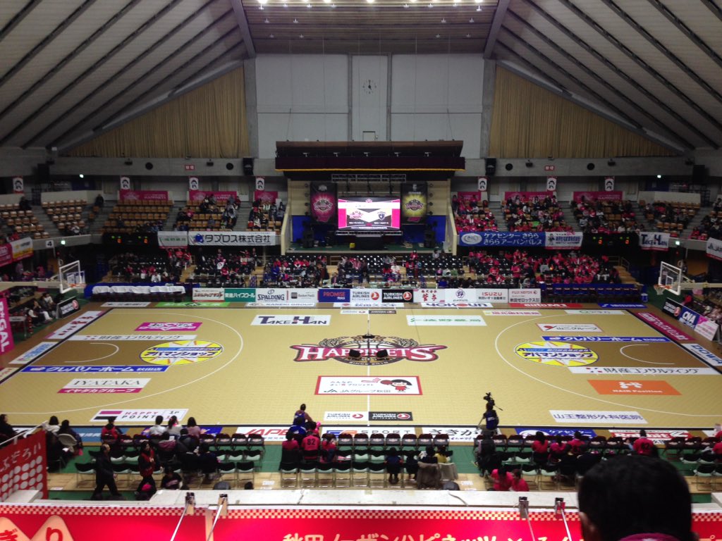 y_k76's tweet photo. 勉強会に参加して、これから久々にバスケ観戦😋 https://t.co/XfY2MJnz4q