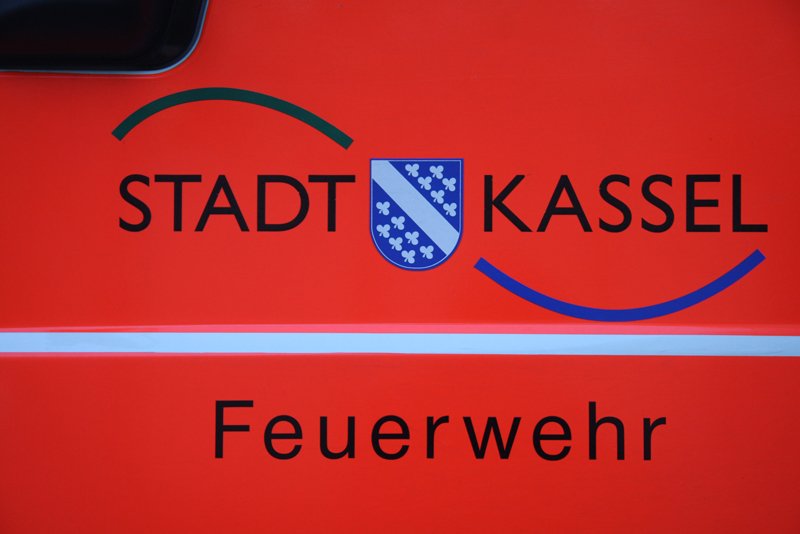 (1/2) In #Waldau findet gerade eine Katastrophenschutzübung der #Feuerwehr #Kassel statt. (eul) https://t.co/RIw5SUxdNn