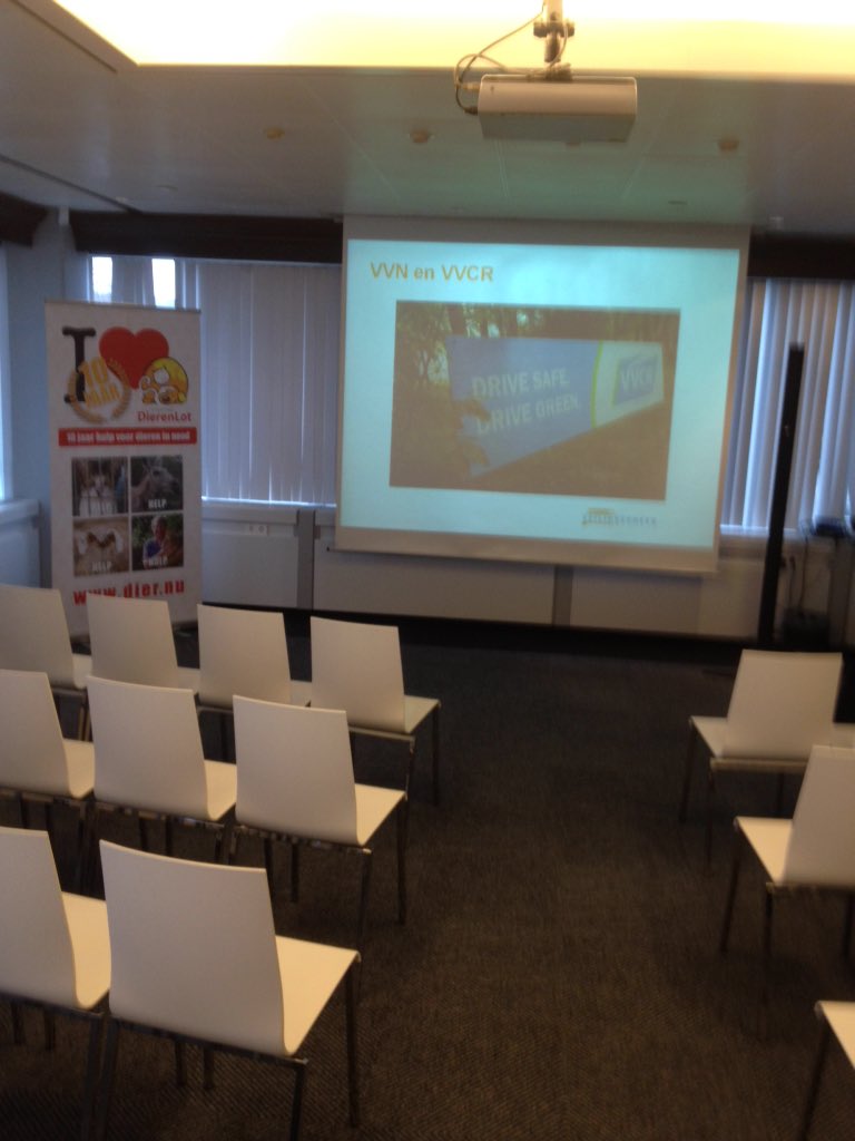 JennoKootstra's tweet image. 10e Landelijke Congres Dierenhulverlening. #LCDH. Verkeersveiligheid op de agenda. @VeiligVerkeer @VVCREurope