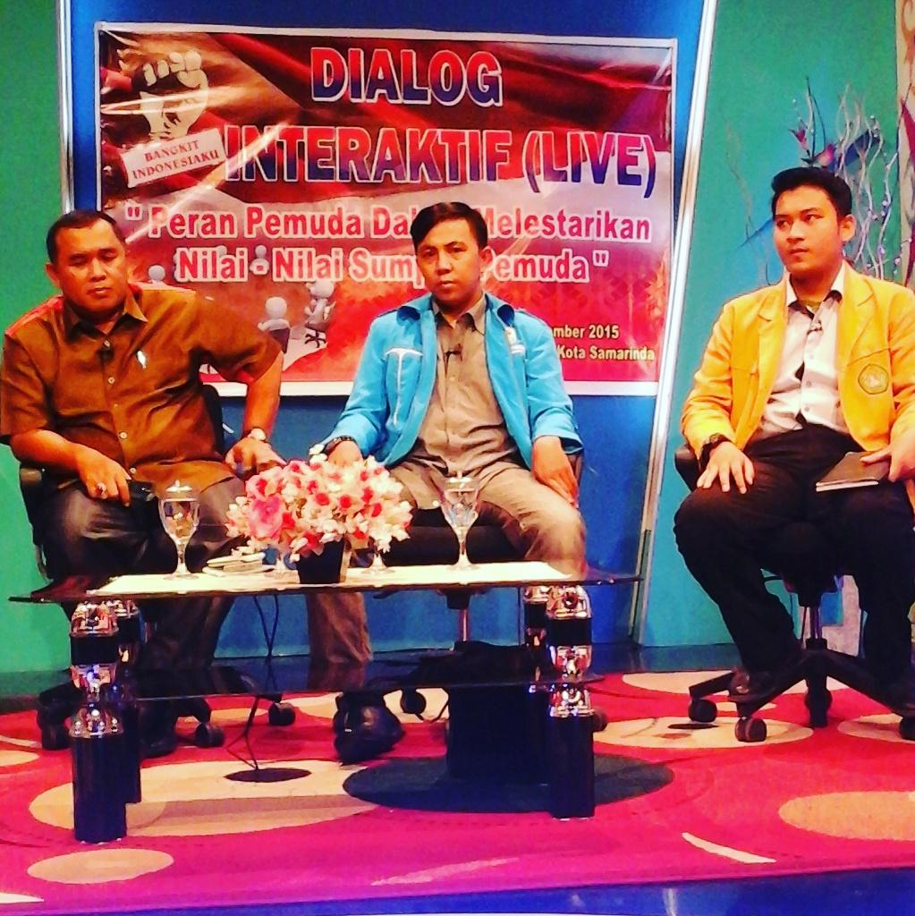 bemkmunmul's tweet photo. Halo tweeps..
Saat ini Presma BEM KM UNMUL @teguhbinsabar menjadi Narasumber Dialog Interaktif di TVRI
#Eksperia https://t.co/6gqDeS4d00