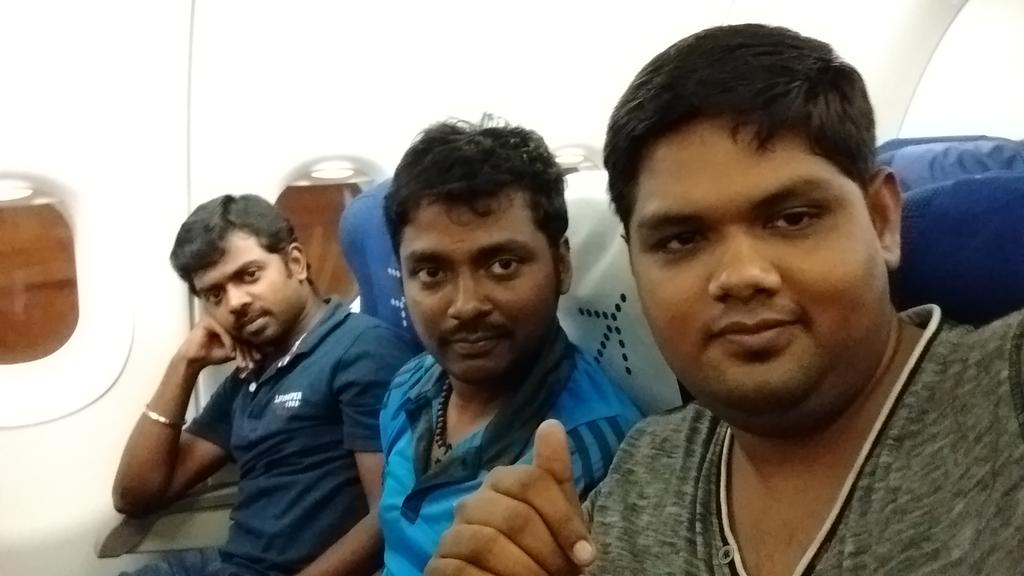 prasannatrl's tweet photo. #throwbackgoa @MuthuMuhilan16 @MichaelBarathN https://t.co/6qIzn4TIze