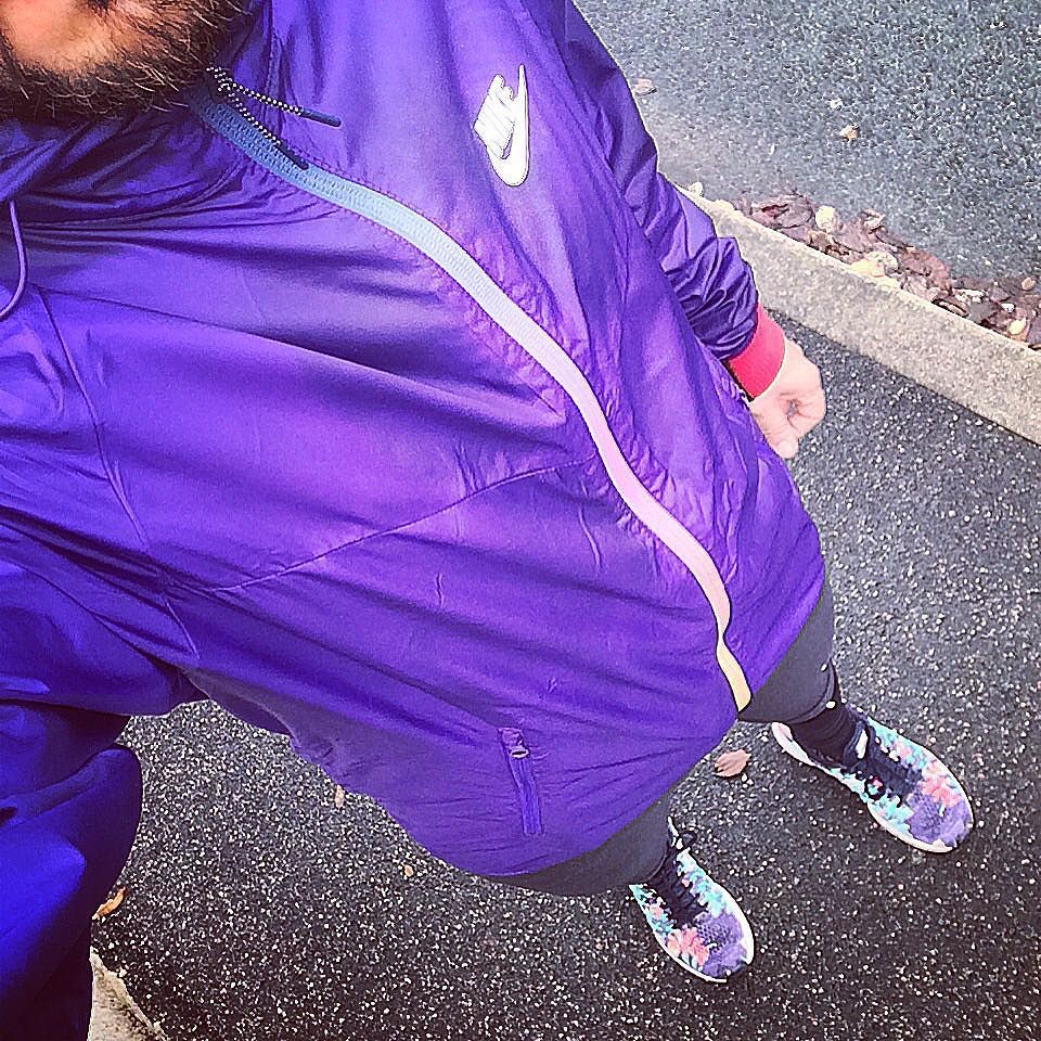 FuelBandSE's tweet photo. RainyDay : let's color it with a run !
#run #running #TrackAndField #BackOnTrack #runUrLife #weRunParis #werunlisb… https://t.co/qvoNP8jQBA