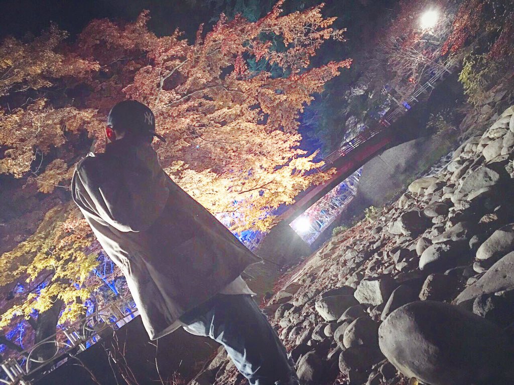 Guliko420kelly's tweet photo. 2015。紅葉。Autumn。
wiz @cbbow 🍁。。。

#Prt5 https://t.co/sKpSQnYEYF