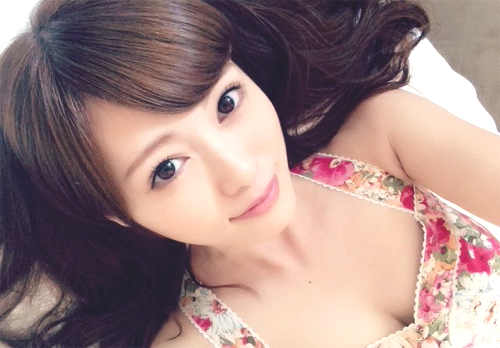 kawapop's tweet photo. ただいま更新。また見たくなる乃木坂46の白石麻衣ちゃんのセクシーグラビア画像 https://t.co/3fEdqyBwRY https://t.co/CXVQgfzJtr