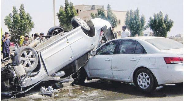 HashKSA's tweet photo. دراسة: النساء وراء 40% من حوادث المرور في المملكة رغم عدم قيادتهن. (عكاظ)
#النساء_سبب_رئيسي_بالحوادث https://t.co/3V2t1MPcLW
