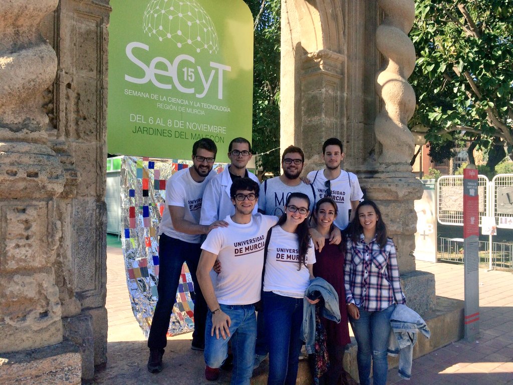 demedi_um's tweet photo. Representación de damedi en la #SeCyT15. Os esperamos en el stand #MiFormaciónTuSalud! https://t.co/o3zyDNI7QY