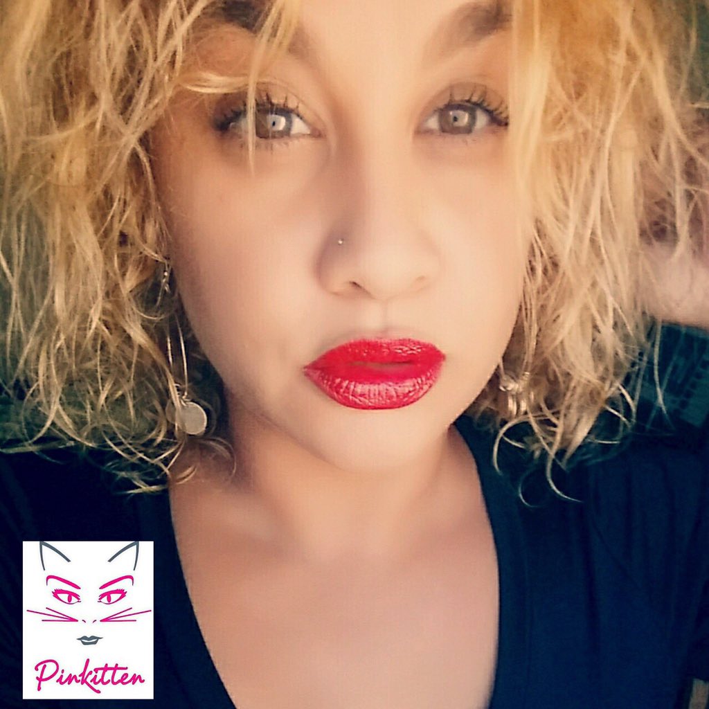 Pinkitten215's tweet image. Pinkitten.com Check out our new site💗💓💗 go follow @befab_mujer