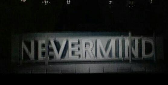 gimbapkuk's tweet photo. JIMIN HAVING CHINESE CHAR. THEN 화양연화 Pt. 1 HAPPENED.
JIMIN HAVING 'NEVERMIND' THEN THIS APPEARED.

BIGHIT WHAT 👀👀 https://t.co/KMPbPqXcMG