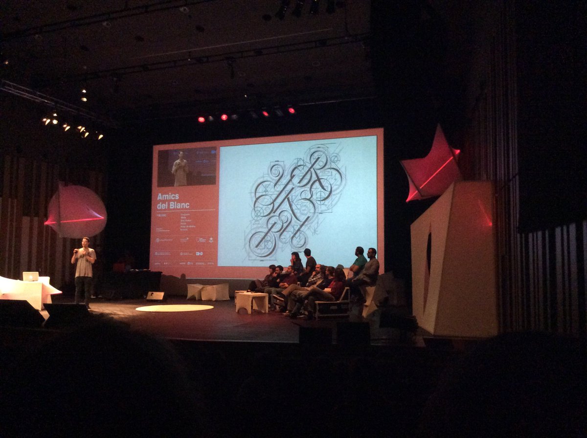 El treball de @weteone pel <a href="/YorokobuMag/">Yorokobu</a> #amicsdelblanc #blancfest