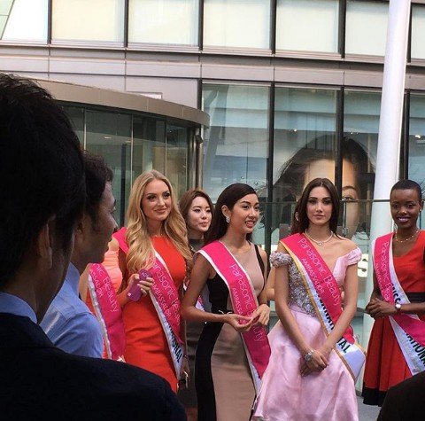 StephySmilov's tweet photo. La chiquis durante su primer y segundo día ✨👸 como #MissInternational2015 https://t.co/vU6jvJcyfN