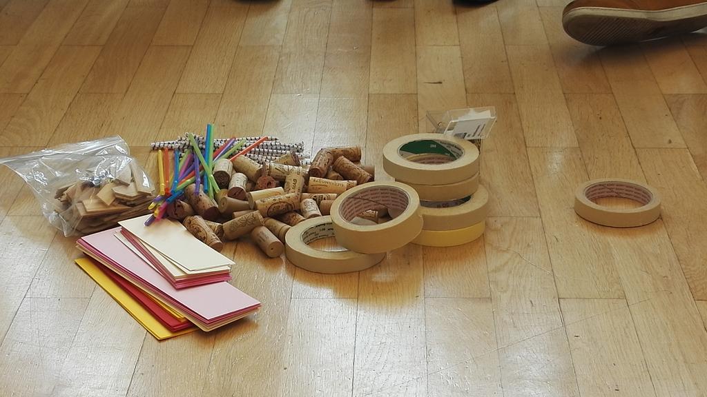 WorknTreat's tweet photo. Design thinking. Jetzt wird es kreativ. Wir basteln eine Lösung :-) #EWC15S https://t.co/TmYggWagvK