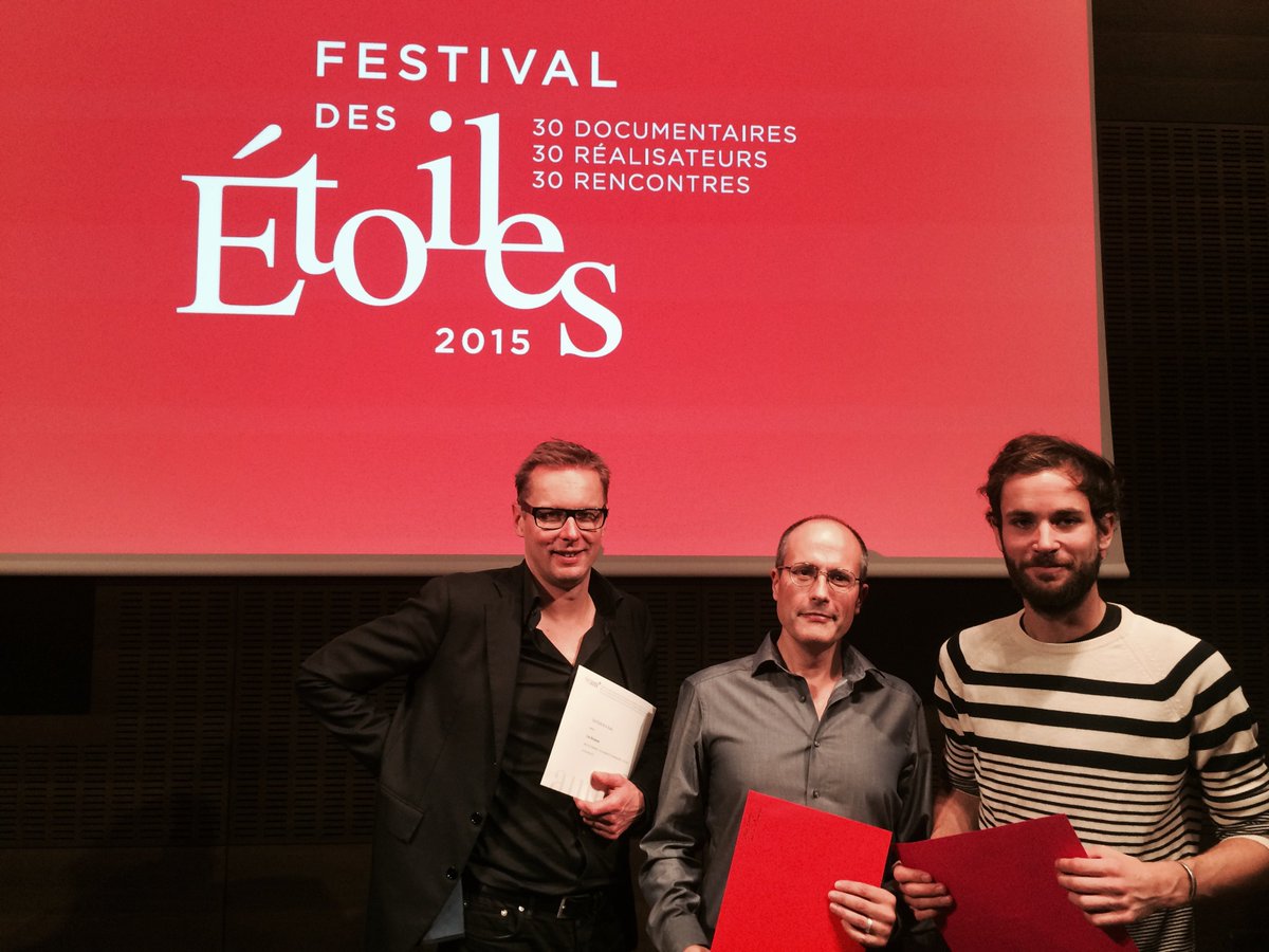 PLTVfilms's tweet photo. Remise Prix Etoiles Scam @webscam hier soir JEU D'INFLUENCES @LucHermann Gilles Bovon PROJECTION 14h@forumdesimages https://t.co/n5l3T3CL4T