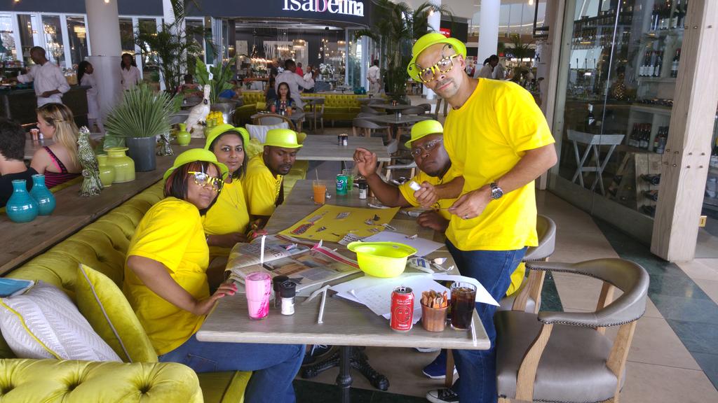 beyerserasmus's tweet photo. Cut and paste in life @BFSfoodservice #bfsROAR @SHAUNKZN1 https://t.co/6O0Ej3YMBJ