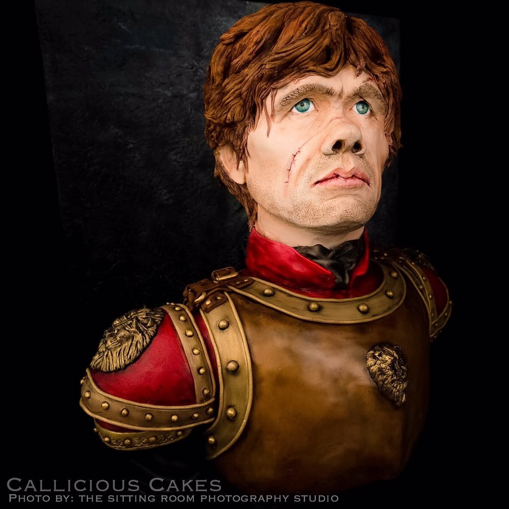 CalliCreation's tweet photo. Gold at #cakeinternational  #TyrionLannister #gamesofthrones #PeterDinklage #cake #Callicious https://t.co/aKI4SHZFyr