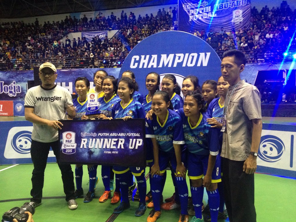 Runner up Tribun Jogja PAF 2015 kategori futsal putri. SMA N 1 Sewon!!!
