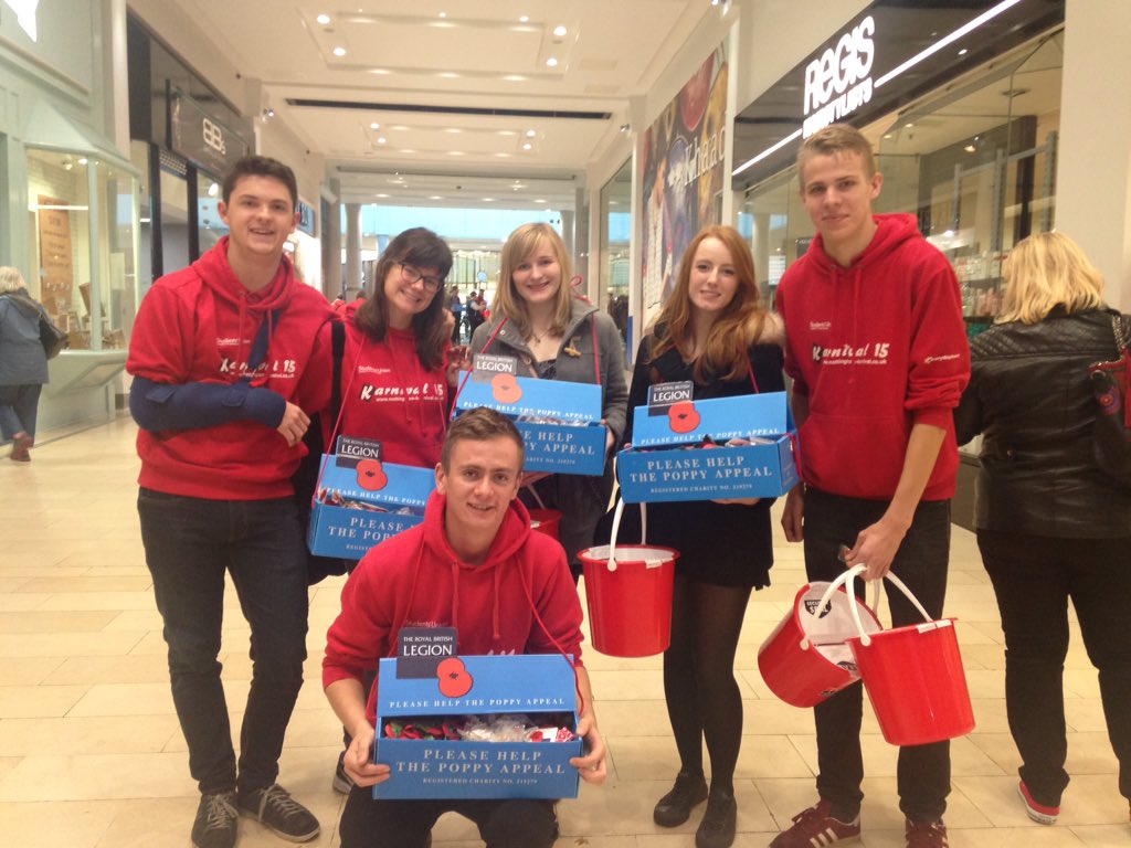 DerbyKarni's tweet photo. Rag to Leicester collecting for @royalbritishlegion today! Poppy Appeal round two 🌷 #ragraid #karni @NottsKarni https://t.co/2kd4Y68zrx