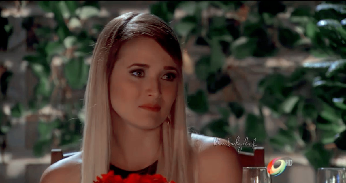 KimberlyDRCF's tweet photo. Fernanda en el capitulo 9 de ¿Quién es quién? ✨ @Kimy2Ramos https://t.co/VwbrqCmxxF