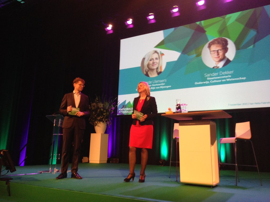 De Nationale Schoolleiders Top is begonnen, de opening is voor Sander Dekker !