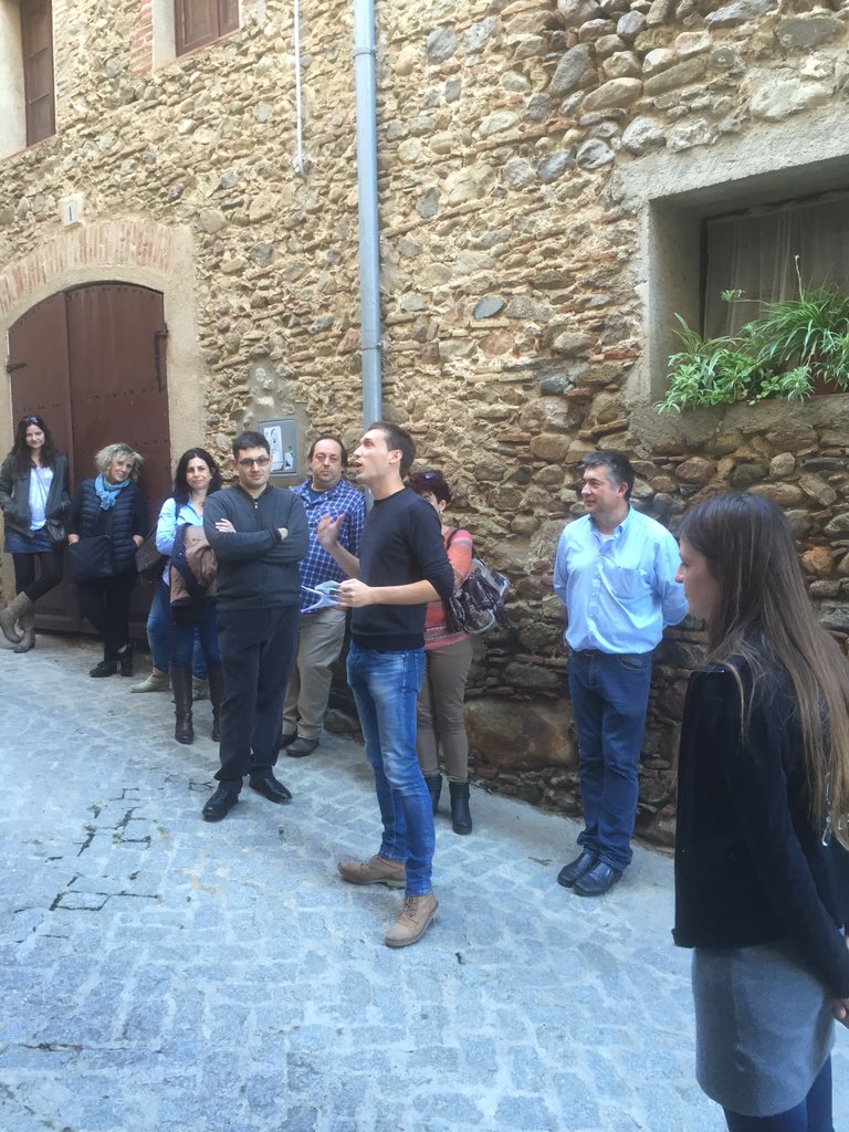 ajperalada's tweet photo. Per Sant Martí, ruta Literària Ramon Muntaner. #SantMartí #Peralada #RamonMuntaner @R_Muntaner https://t.co/MTpjbjdaSF