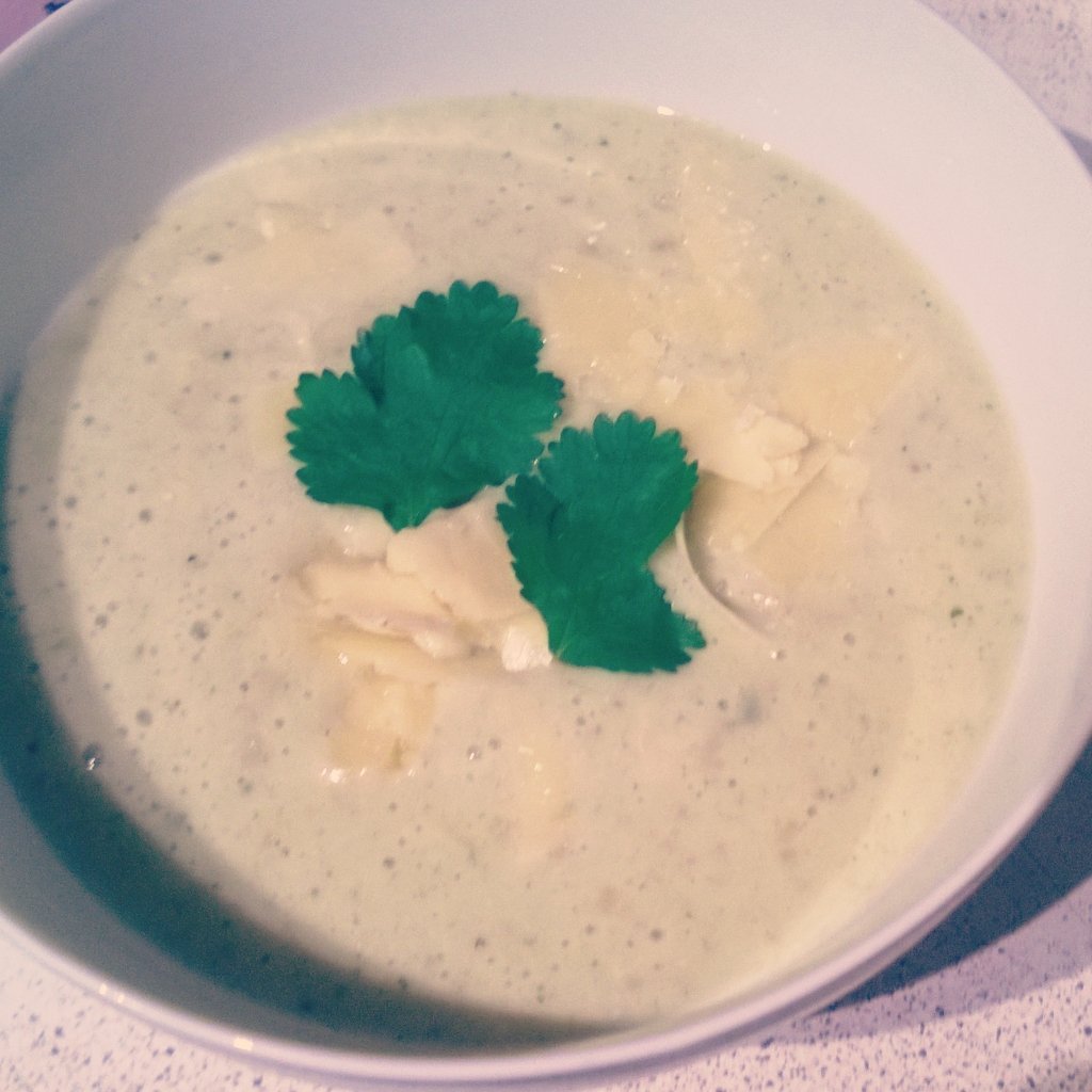 LLunchtime's tweet image. Homemade spicy cauliflower soup with mature cheese &amp;amp; coriander...new fav Winter dish!