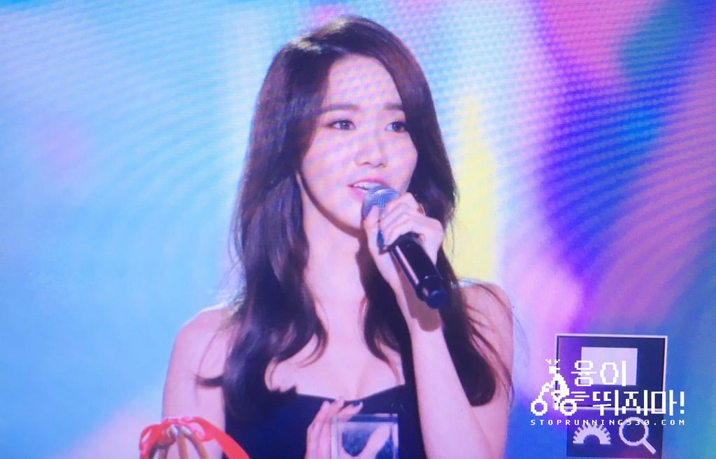 [PIC][07-11-2015]YoonA tham dự "2015 MelOn MUSIC AWARDS" + Giành “Top10ArtistsMMA2015” vào tối nay CTNZjJOUsAA2yZm