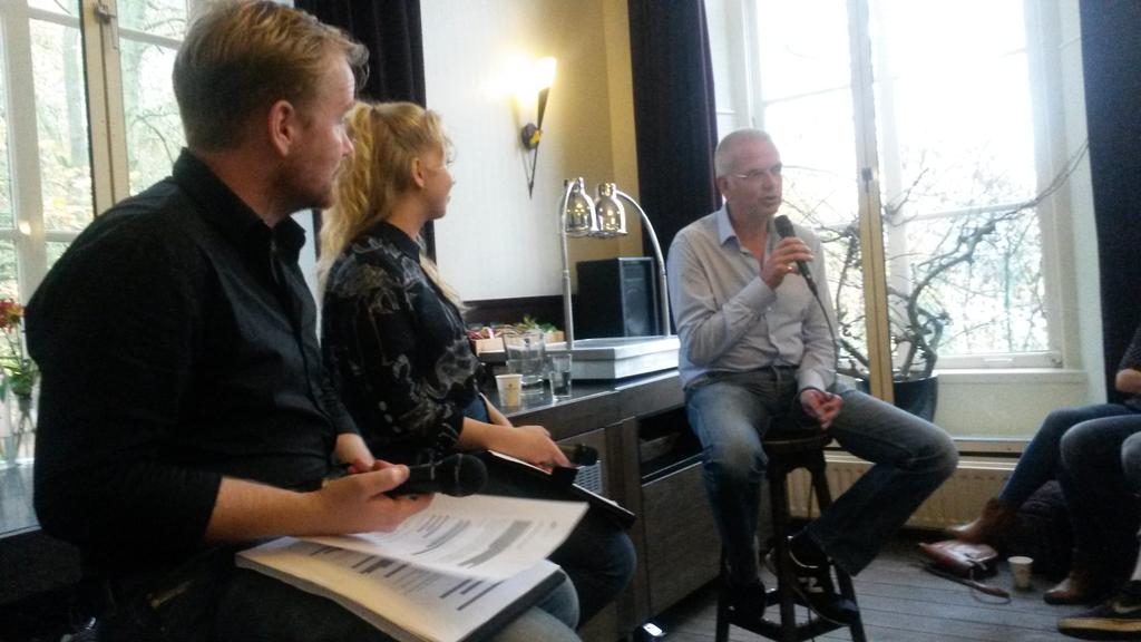 StudPartHU's tweet photo. Speciale editie van @UCollegeTour op de #autumncourse2015 met @JanBogerd. Interview voor en door studenten! https://t.co/Ntzj286azy
