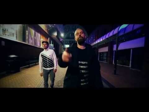 DopeHipHopApp's tweet photo. #nowplaying Pro P &amp; Northern Structure ft. DJ Cutterz - Hijack (2015) https://t.co/YFvZcR5CsK #hiphop https://t.co/ppaw6MMZMS