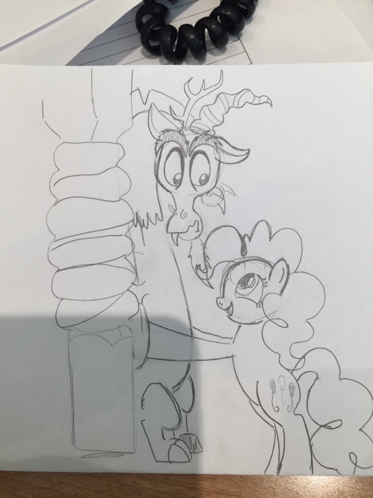 betsy_abrams2's tweet photo. Yes.... My coworker draws pictures of ponies and leaves them on my desk to piss me off🖕🏻 https://t.co/y4vZFyhUc3
