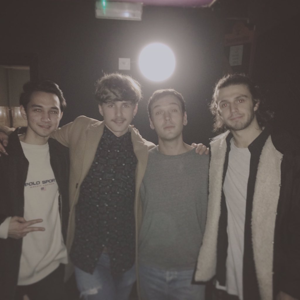 VYNCEMUSIC's tweet photo. .@samuelpreston no worries, was a sick show! See you in Camden on the 20th X #wherethebeerat https://t.co/ZQSa2Xz3nQ
