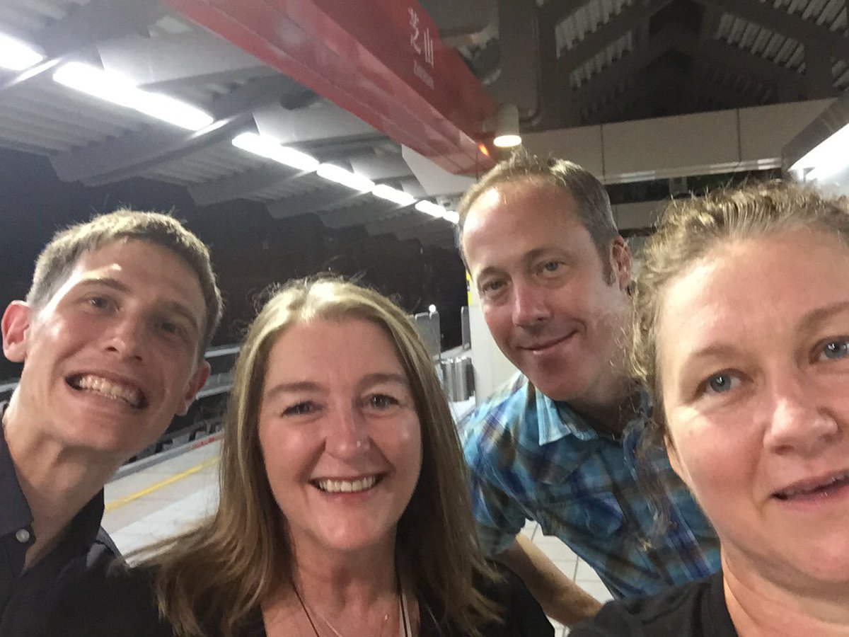 dimac4's tweet photo. After conference fun #earcoslib . @jennyluca &amp; friends let loose in Taipei https://t.co/YZN1WdTVct