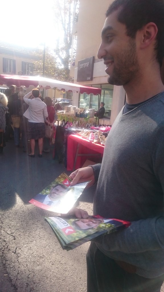 @kitodimek @Castaner2015 @OlivierAndrau @CMUSCHOTTI au même moment,marché d #SixFours avec @Max__83 !
#AmbitionPACA