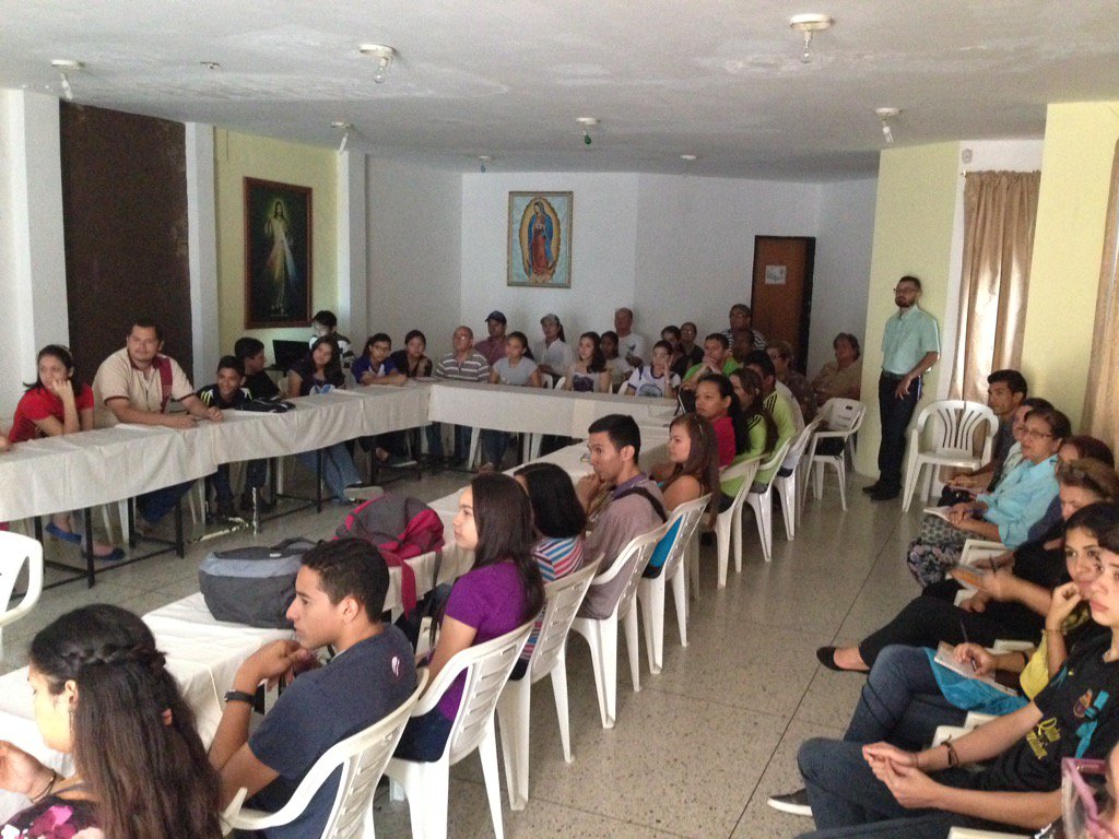 Comenzamos con El taller de Redes Sociales para la Iglesia